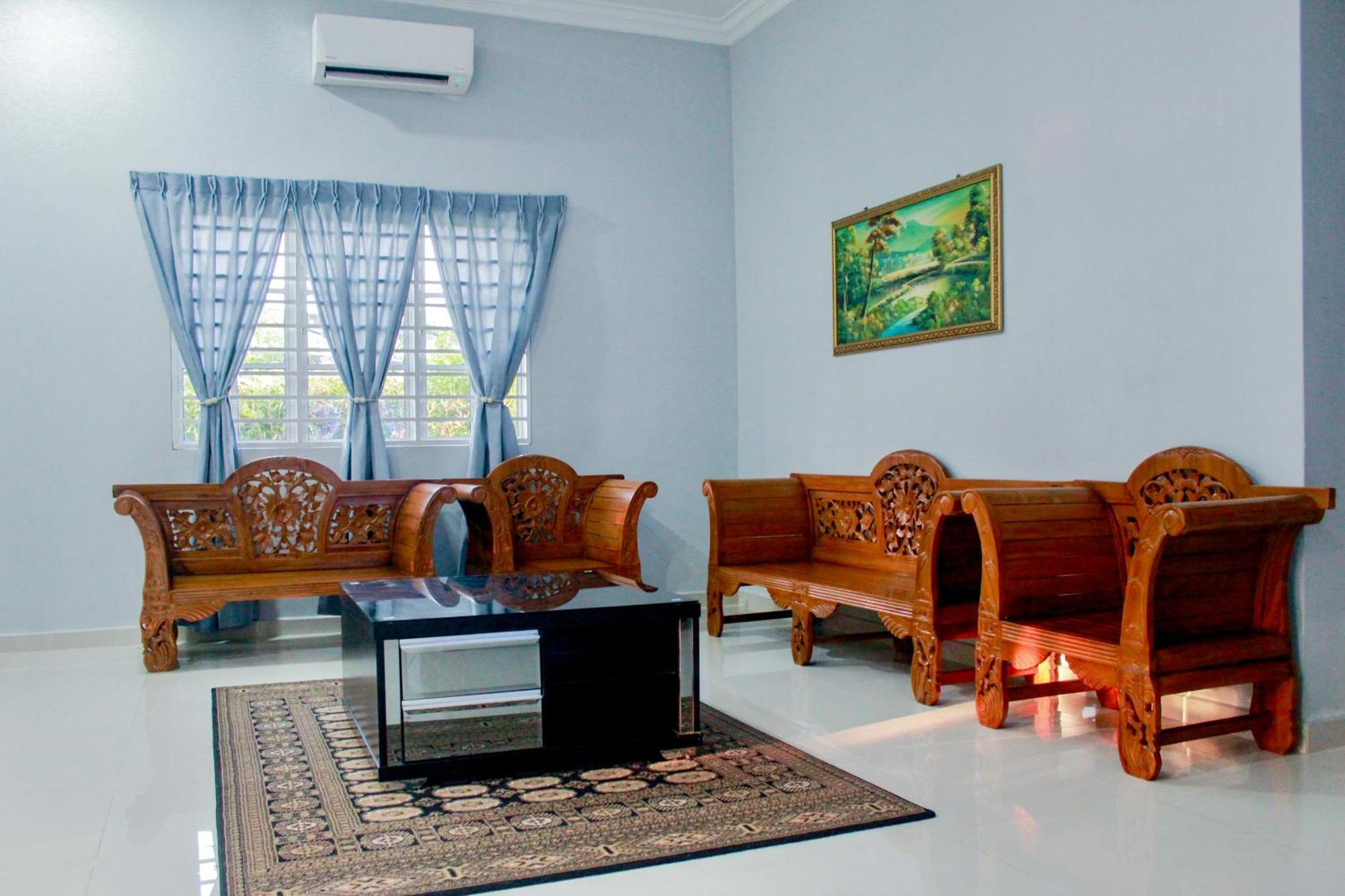 Kundang Villa @ Tasik Biru - 3 Bedrooms Bungalow Раванґ Екстер'єр фото